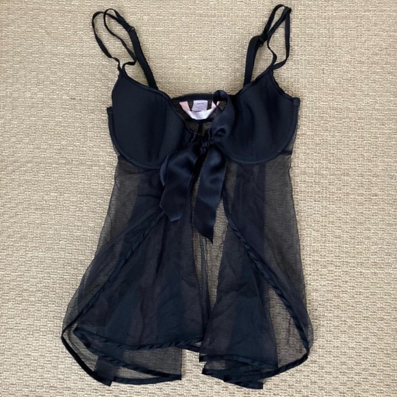 LIKE NEW VICTORIAS SECRET black bow mesh babydoll lingerie nightie minidress - Picture 1 of 4